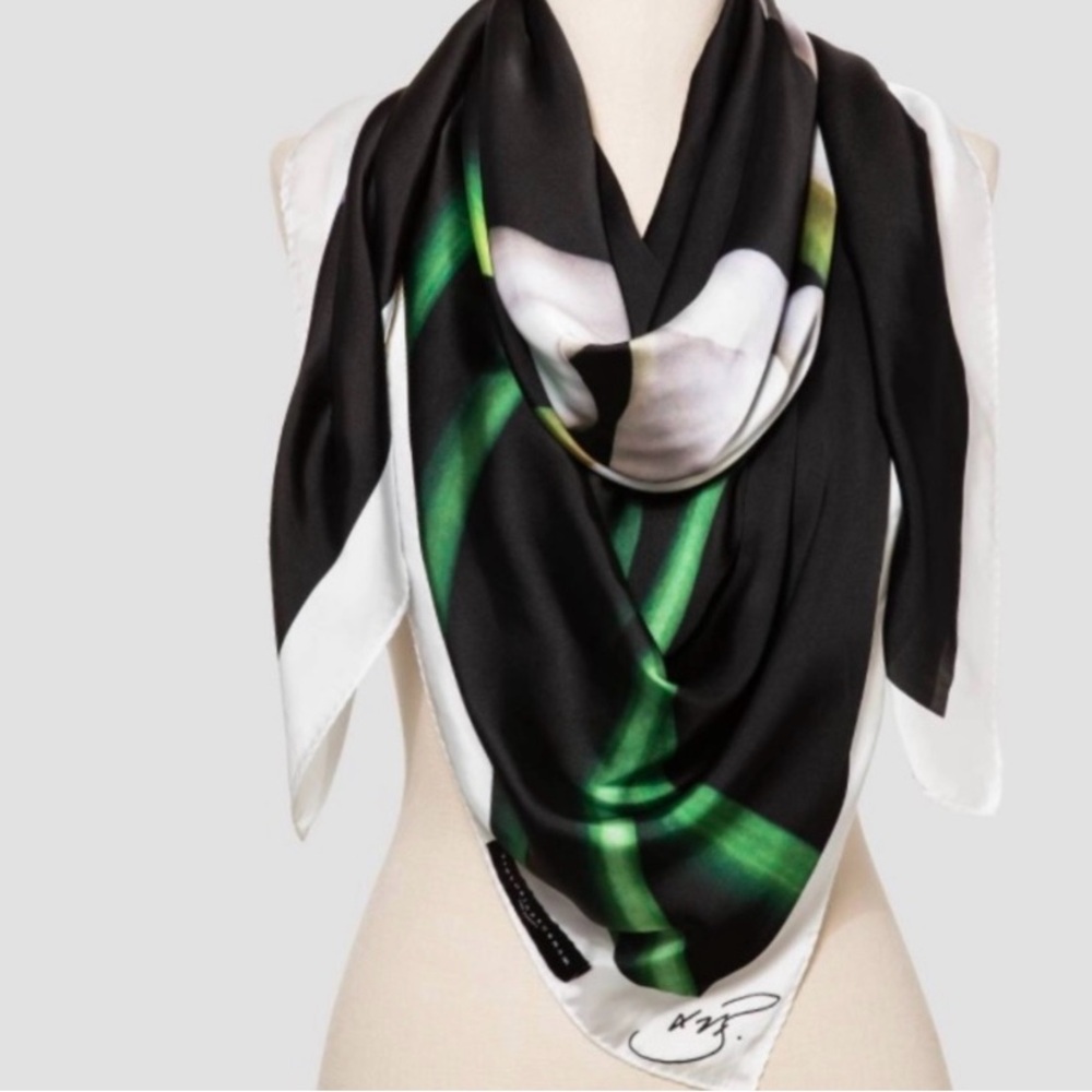 Victoria Beckham Calla Lilly scarf +Target